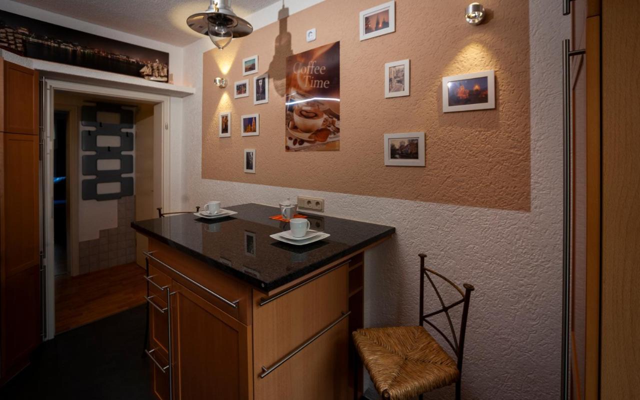 Apartment Ferienwohnung Blumenstadt Erfurt Eksteriør bilde